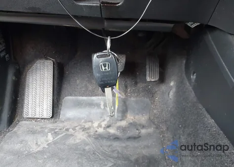 2009 Honda Fit Sport z USA, uszkodzony, nr VIN JHMGE88469S008545